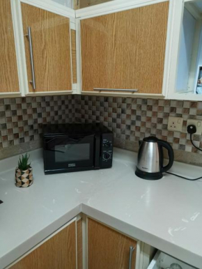 Al Shadi Apartment Private Tourism